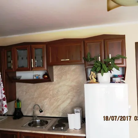 Golden-sea Apartment